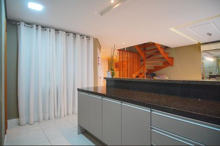 Casa de condomínio à venda com 124m², 3 quartos e 2 vagasCozinha