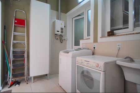 Casa de condomínio à venda com 124m², 3 quartos e 2 vagasÁrea de Serviço