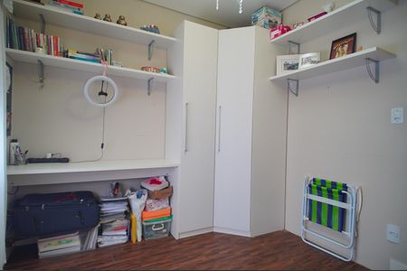 Casa de condomínio à venda com 124m², 3 quartos e 2 vagasQuarto 1