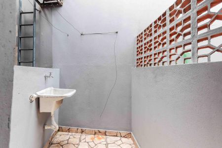 Lavanderia de kitnet/studio para alugar com 1 quarto, 30m² em Cidade dos Bandeirantes, São Paulo