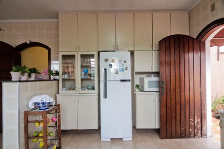 Casa à venda com 346m², 5 quartos e 3 vagas Casa à venda com 346m², 5 quartos e 3 vagasCozinha