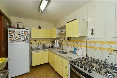 Apartamento para alugar com 160m², 3 quartos e 2 vagasCozinha