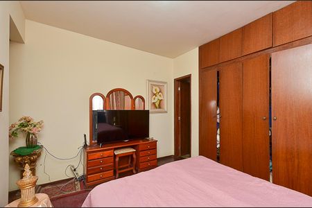 Apartamento para alugar com 160m², 3 quartos e 2 vagasSuíte