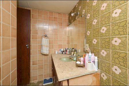 Apartamento para alugar com 160m², 3 quartos e 2 vagasBanheiro Suíte