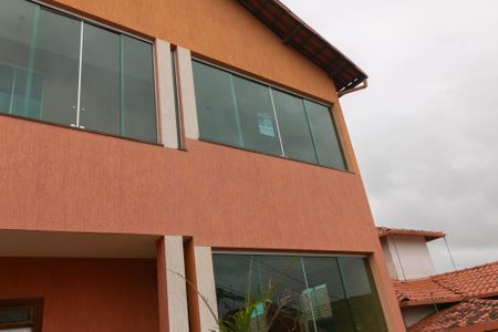 Casa para alugar com 120m², 2 quartos e sem vaga