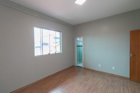 Casa para alugar com 120m², 2 quartos e sem vaga