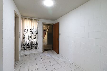 Apartamento à venda com 2 quartos, 42m² em Rubem Berta, Porto Alegre
