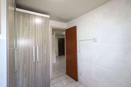Apartamento à venda com 2 quartos, 42m² em Rubem Berta, Porto Alegre