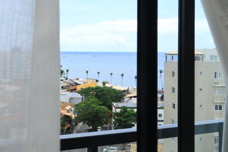 Varanda de kitnet/studio para alugar com 1 quarto, 30m² em Piatã, Salvador