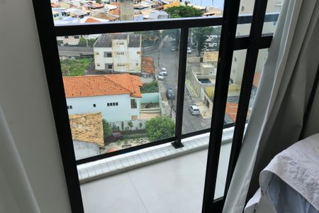 Varanda de kitnet/studio para alugar com 1 quarto, 30m² em Piatã, Salvador