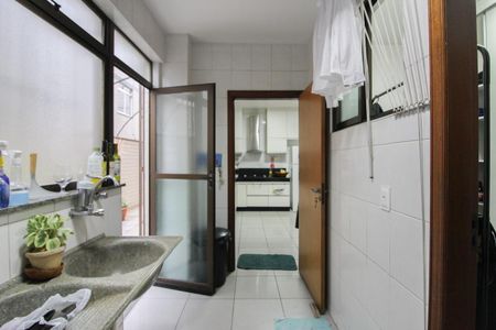 Apartamento à venda com 236m², 4 quartos e 4 vagasÁrea de Serviço
