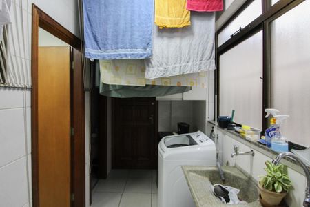 Apartamento à venda com 236m², 4 quartos e 4 vagasÁrea de Serviço