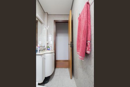 Apartamento à venda com 236m², 4 quartos e 4 vagasBanheiro Social