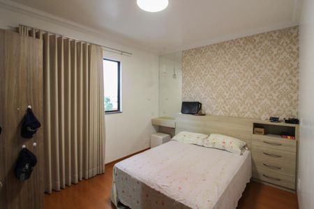 Apartamento à venda com 236m², 4 quartos e 4 vagasSuíte 1