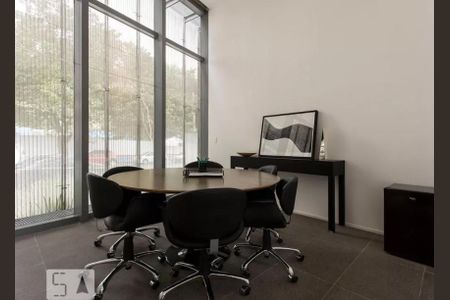 Apartamento para alugar com 102m², 1 quarto e 2 vagas Apartamento para alugar com 102m², 1 quarto e 2 vagasSala de Reunião