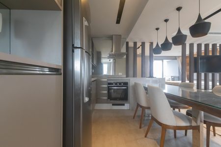 Apartamento para alugar com 102m², 1 quarto e 2 vagas Apartamento para alugar com 102m², 1 quarto e 2 vagasCozinha