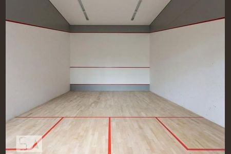 Apartamento para alugar com 102m², 1 quarto e 2 vagas Apartamento para alugar com 102m², 1 quarto e 2 vagasQuadra Esportiva