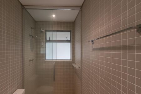 Apartamento para alugar com 102m², 1 quarto e 2 vagas Apartamento para alugar com 102m², 1 quarto e 2 vagasBanheiro da Suíte