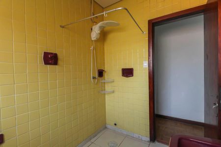 Casa para alugar com 170m², 3 quartos e 2 vagasBanheiro