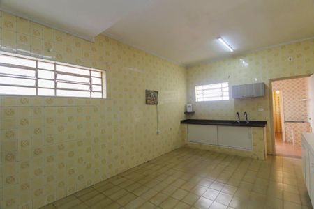 Casa para alugar com 170m², 3 quartos e 2 vagasCozinha