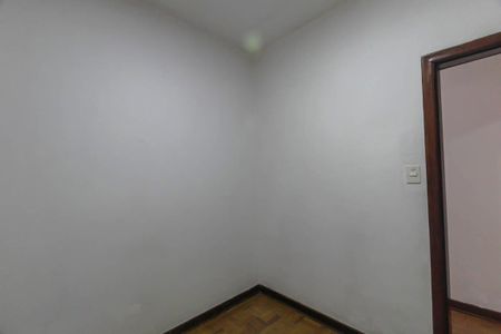 Casa para alugar com 170m², 3 quartos e 2 vagasQuarto 3