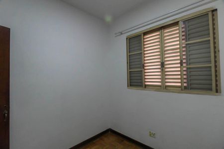 Casa para alugar com 170m², 3 quartos e 2 vagasQuarto 3