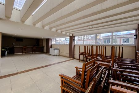 Apartamento para alugar com 53m², 2 quartos e 1 vagaÁrea comum - Salão de festas