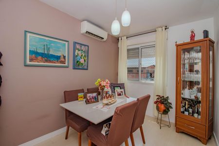 Apartamento à venda com 2 quartos, 47m² em Farrapos, Porto Alegre