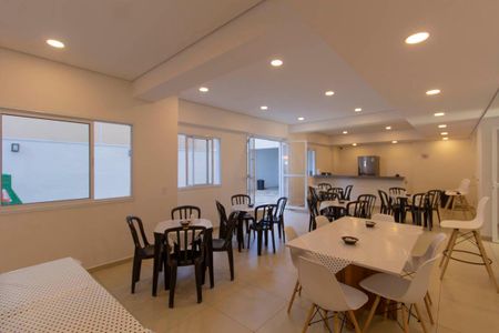 Apartamento para alugar com 28m², 1 quarto e sem vagaÁrea Comum - Salão de Festas