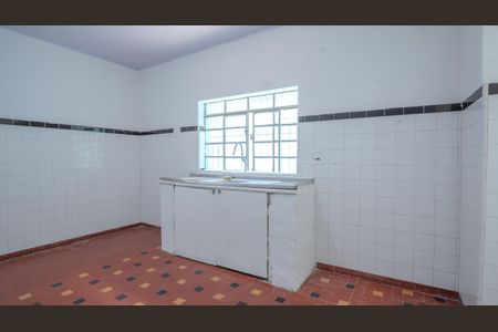 Casa para alugar com 70m², 2 quartos e 1 vaga