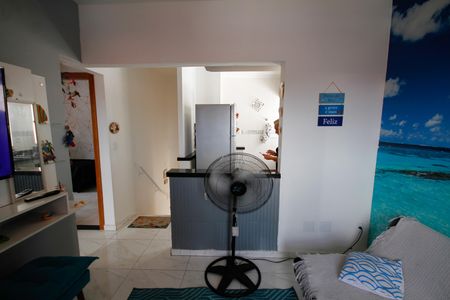 Casa de condomínio para alugar com 61m², 2 quartos e 2 vagasSala