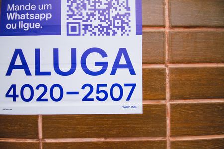 QR de casa de condomínio para alugar com 2 quartos, 61m² em Maracanã, Praia Grande