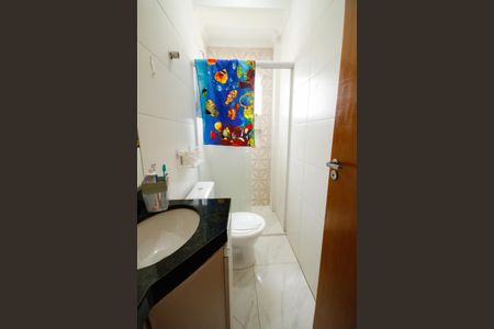 Casa de condomínio para alugar com 61m², 2 quartos e 2 vagasBanheiro