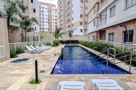 Apartamento para alugar com 34m², 2 quartos e sem vagaÁrea comum - Piscina
