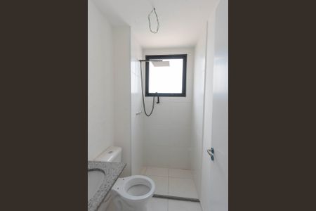 Apartamento à venda com 42m², 2 quartos e 1 vaga Apartamento à venda com 42m², 2 quartos e 1 vagaBanheiro