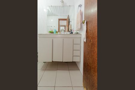 Apartamento à venda com 153m², 4 quartos e 2 vagas Apartamento à venda com 153m², 4 quartos e 2 vagasBanheiro social