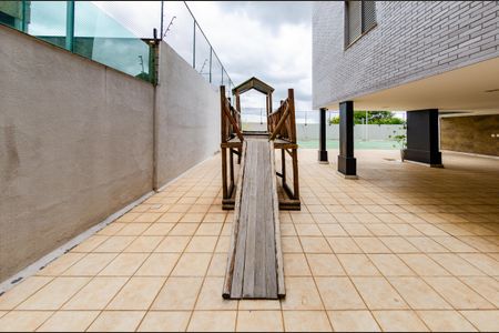 Apartamento à venda com 153m², 4 quartos e 2 vagas Apartamento à venda com 153m², 4 quartos e 2 vagasÁrea comum