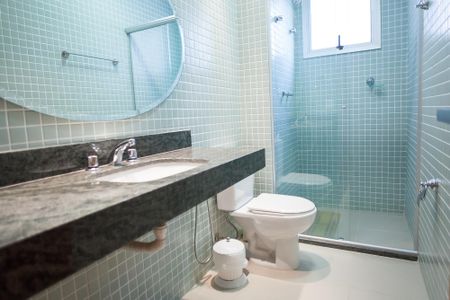 Apartamento à venda com 140m², 4 quartos e 3 vagas Apartamento à venda com 140m², 4 quartos e 3 vagasBanheiro Social