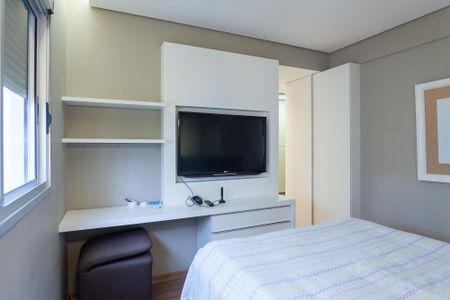 Apartamento à venda com 140m², 4 quartos e 3 vagas Apartamento à venda com 140m², 4 quartos e 3 vagassuite