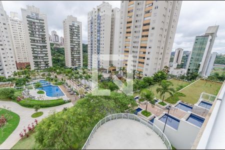 Apartamento à venda com 140m², 4 quartos e 3 vagas Apartamento à venda com 140m², 4 quartos e 3 vagasvista condominio