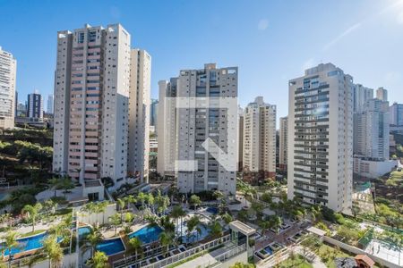 Apartamento à venda com 140m², 4 quartos e 3 vagas Apartamento à venda com 140m², 4 quartos e 3 vagasvista condominio