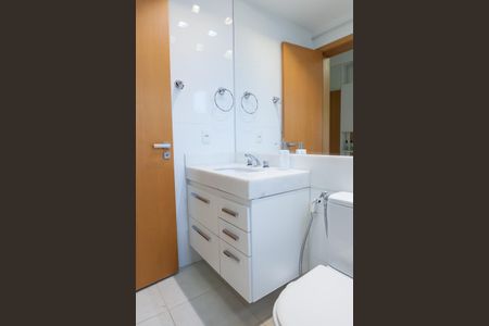 Apartamento à venda com 140m², 4 quartos e 3 vagas Apartamento à venda com 140m², 4 quartos e 3 vagasbanheiro suite 1