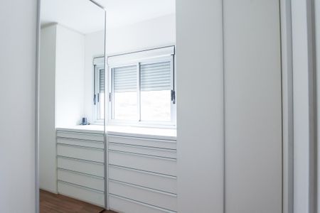 Apartamento à venda com 140m², 4 quartos e 3 vagas Apartamento à venda com 140m², 4 quartos e 3 vagasquarto 2 - closet