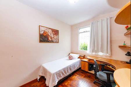 Apartamento para alugar com 128m², 4 quartos e 2 vagasQuarto 2