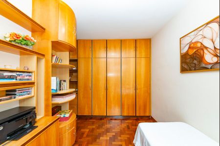 Apartamento para alugar com 128m², 4 quartos e 2 vagasQuarto 2