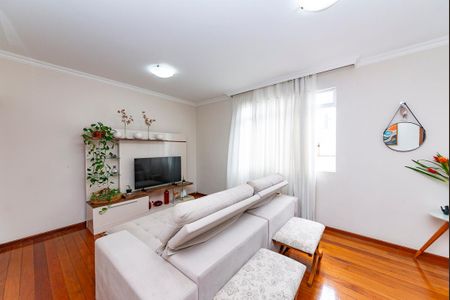 Sala de apartamento para alugar com 4 quartos, 128m² em Padre Eustáquio, Belo Horizonte
