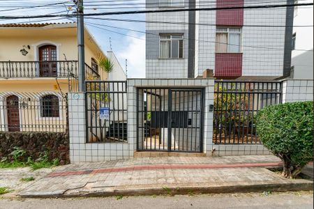 Apartamento para alugar com 128m², 4 quartos e 2 vagasplaca instalada em 29/01/2026 com o código YOJA-329