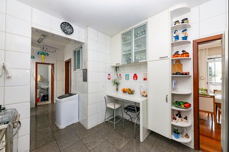 Apartamento para alugar com 128m², 4 quartos e 2 vagasCozinha