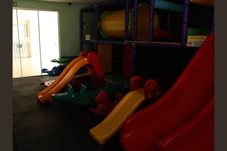 Área comum de apartamento para alugar com 3 quartos, 75m² em Setor Negrão de Lima, Goiânia