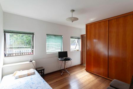 Casa à venda com 561m², 3 quartos e 4 vagasSuíte 1